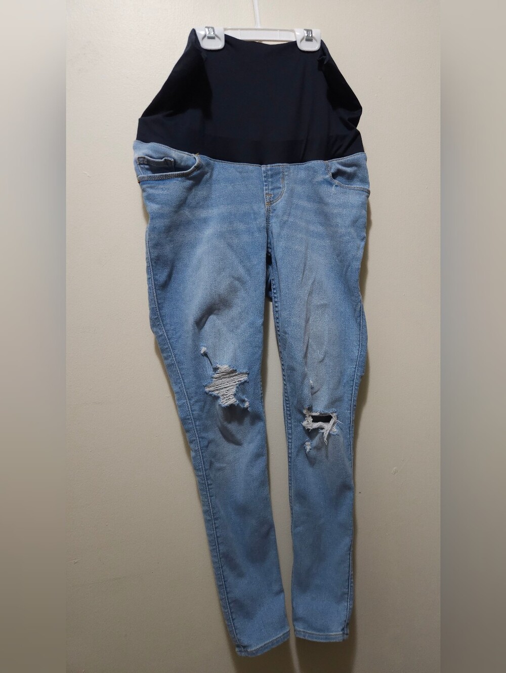 Old Navy Blue Maternity Skinny Jeans with Black Belly Panel and Distressed Knees
